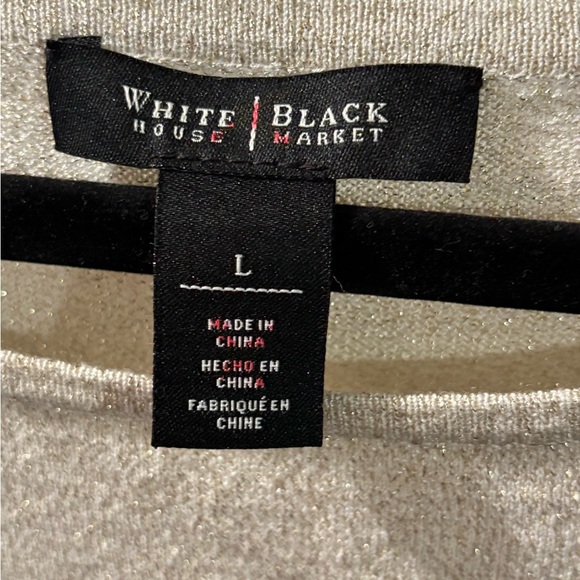 White House Black Market Shimmering Cream Top - Picture 4 of 6